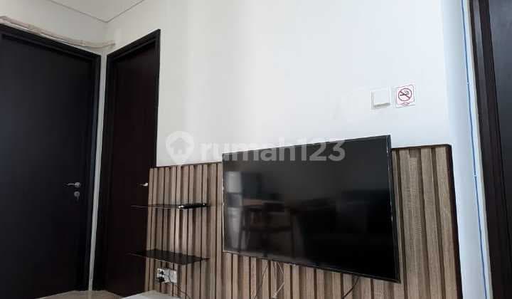 Siap Huni, Apartemen Sudirman Suites 2+1Br, Full Furnished