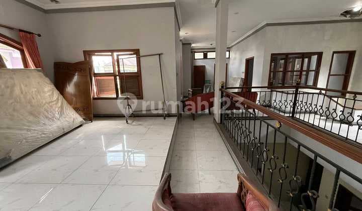 Ketintang Baru Selatan