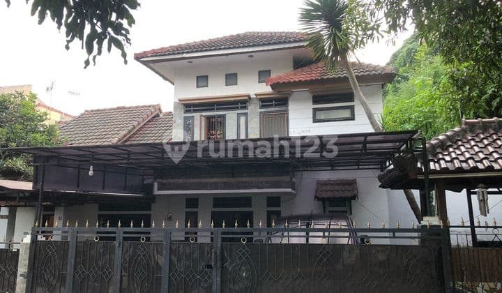 Rumah Bagus 2 Lantai Di Daerah Pondok Hijau Bandung