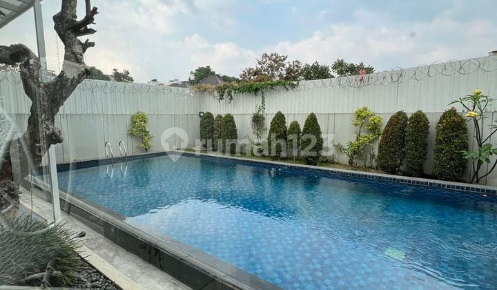 Rumah Bagus dan Mewah 2 Lantai di Daerah Setiabudi Budi Indah Bandung