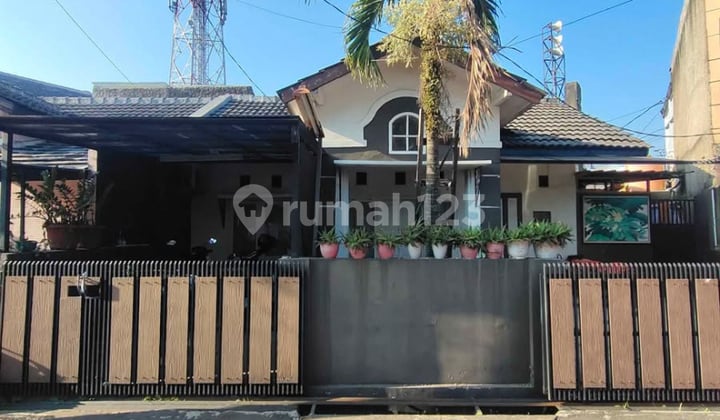 Rumah 2 Lantai bagus Dalam Komplek Di Daerah Antapani Bandung