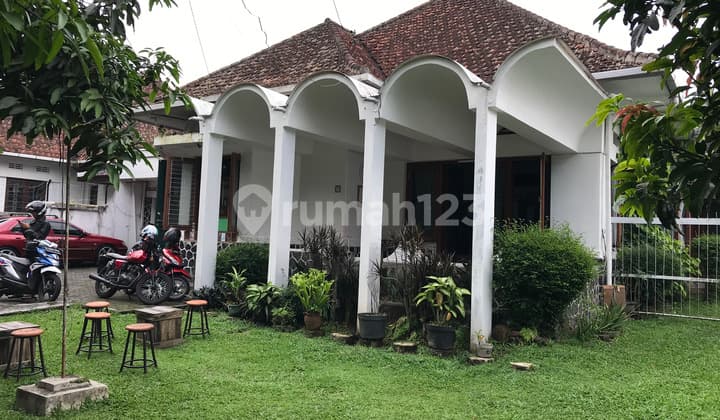 Rumah Heritage Pusat Kota Daerah Sayap Riau Bandung