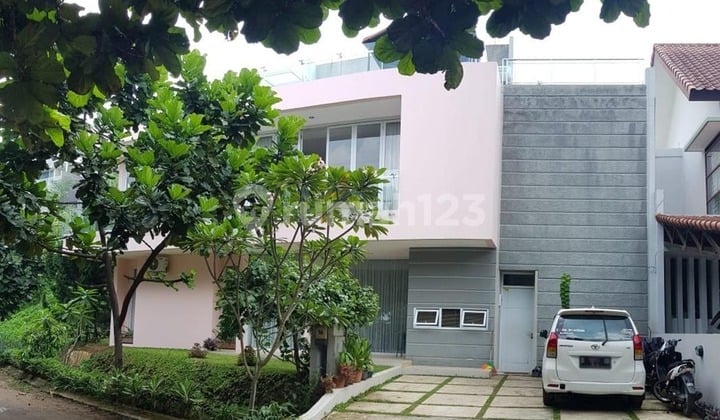 Rumah Bagus 2 Lantai Roof Top di Dago Resort Bandung