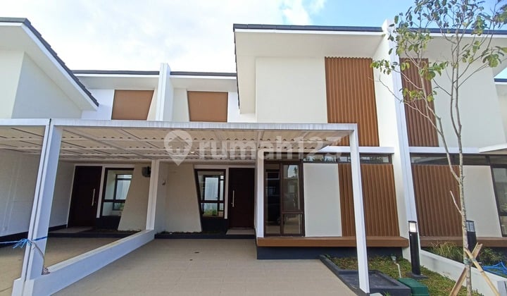Rumah 2 Lantai Unfurnished di Podomoro Park Bandung