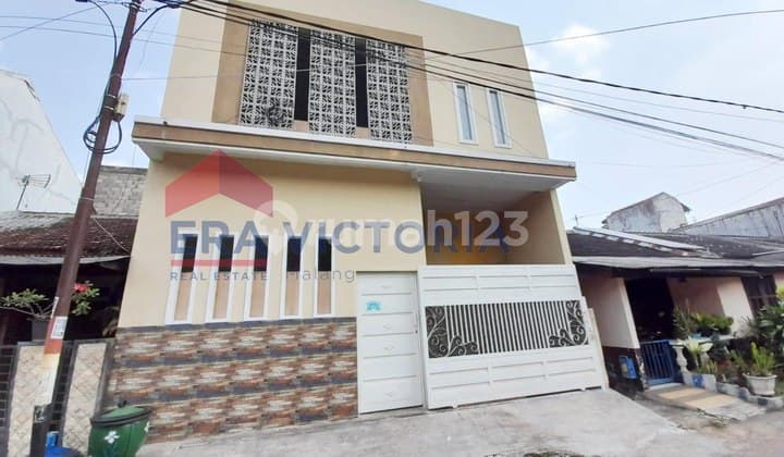 Active Kos 11 Rooms Near Campus 2, Wisnuwardhana, Telkom Vocational School, and Malang Toll Gate