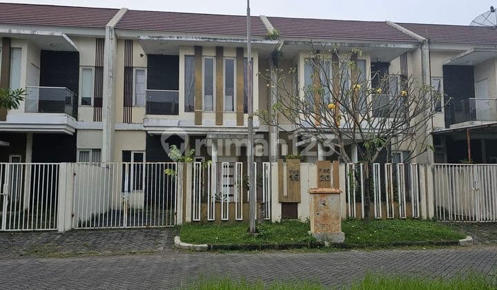 Rumah Full Furnished 2 Lantai Di Lawang