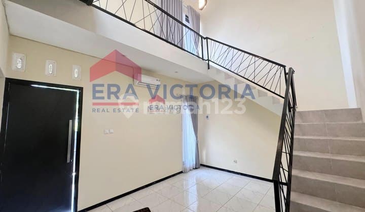 Rumah Bagus 2 Lantai 2 Kamar di Perumahan Dekat Bandara Abd Saleh Kota Malang