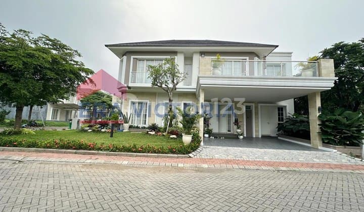 Rumah Mewah 5 Kamar Di Green Orchid Malang