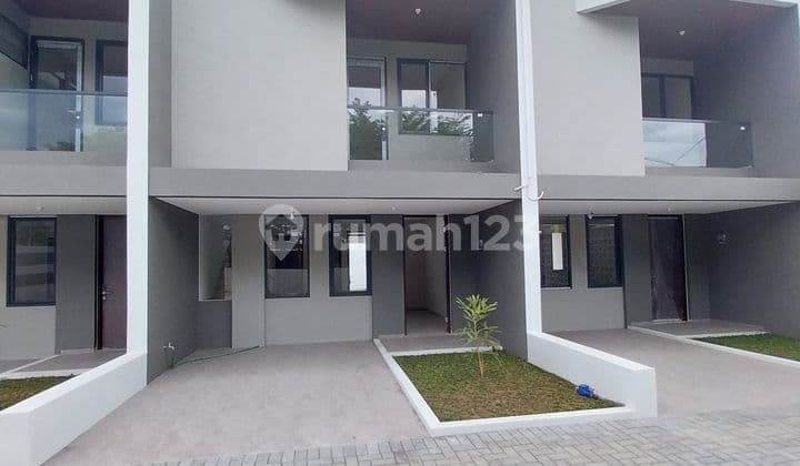 town house siap huni dp 10%