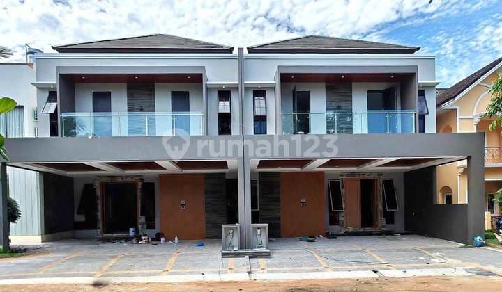 2-story semi-furnished house in Bukit Indah Sukajadi with 3 carports