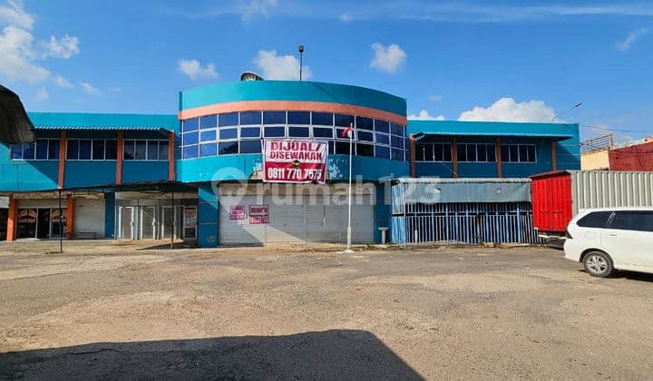 Gedung Plaza Buana Di tembesi Ring 1 Jalan Utama