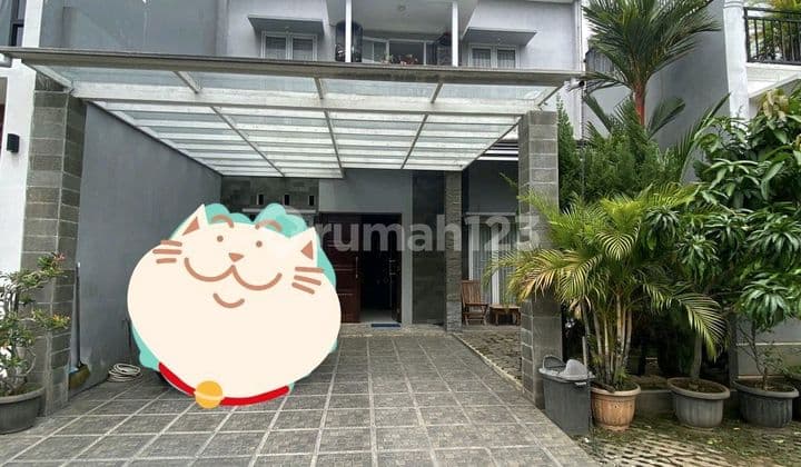 Rumah 2 Lantai SHM Semi Furnished di Perumahan Evergreen Cibubur, Cimanggis, Depok.