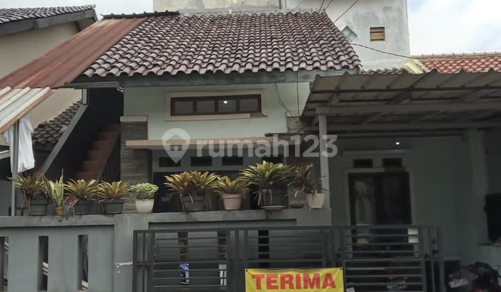 Rumah Kost 2 Lantai di Komplek Permata Buah Batu, Lengkong, Bojongsoang, Kab. Bandung.