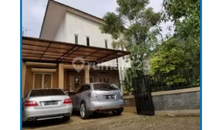 Rumah Hook 2 Lantai SHM Semi Furnished di Perumahan Cibubur Villa 3, Harjamukti, Depok.