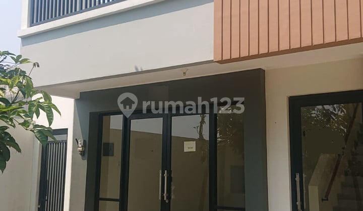 Ruko 2 Lantai di Harapan Indah Bekasi Konsep Double Decker Ruko 2 Lantai di Harapan Indah Bekasi Konsep Double Decker