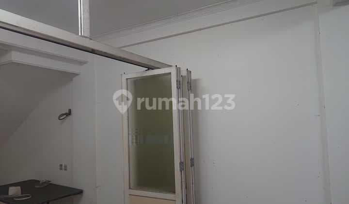 Ruko 3 Lantai Murah Lokasi Ramai di Pondok Ungu Permai Bekasi