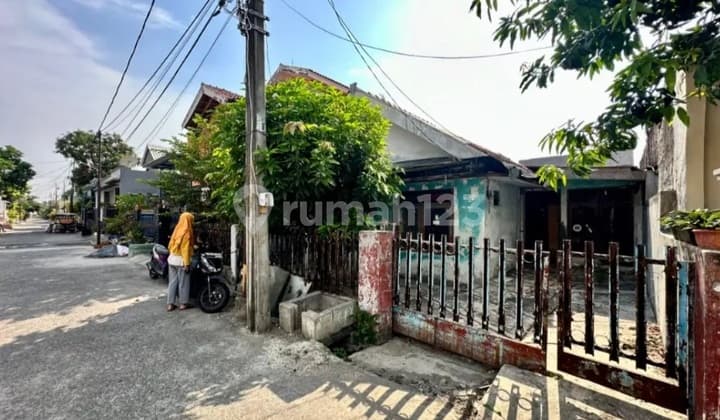 Rumah Hitung Tanah di Komplek Barata Harapan Jaya Bekasi Utara