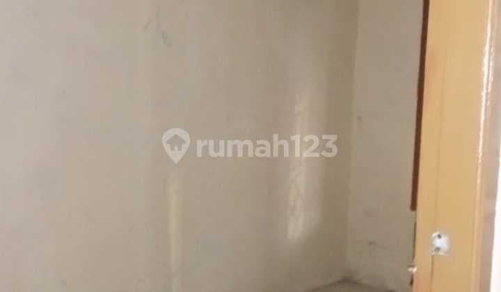 Rumah Strategis 3 Kamar Dekat Summarecon Crown Gading Bekasi