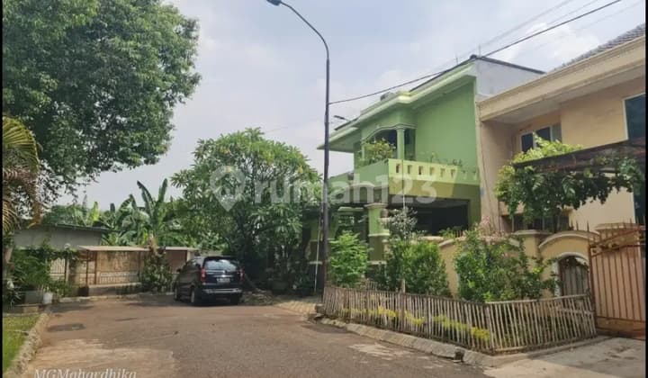 Rumah Hook Luas 314 Meter Di Perumahan Taman Modern Belakang Lulu Supermarket Cakung Jakarta Timur