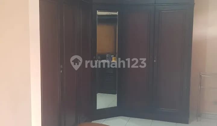 Rumah Bagus 3 Lantai Full Furnished Dekat Tol Dan Lrt Jatibening