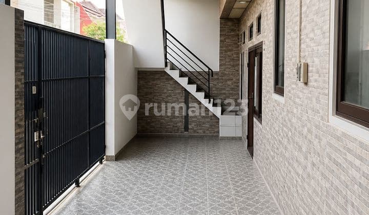 For Sale Large Corner House in South Meruya