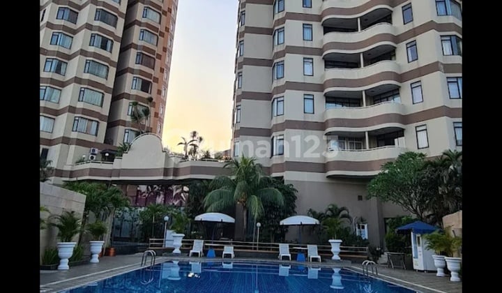 Apartemen Beverly di Sewakan