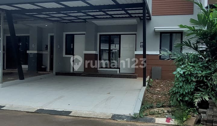 Ready-to-Occupy Minimalist House in Kota Wisata