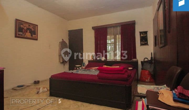 Disewakan rumah tua, cocok untuk usaha cafe dan kuliner