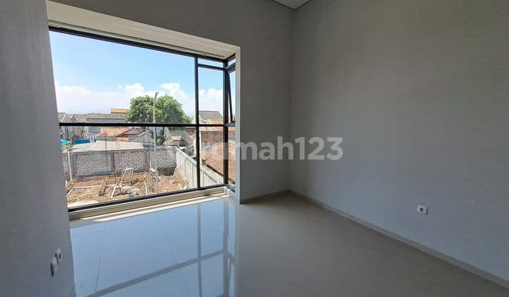 Kopo Harmonis Cluster: Rumah Baru Siap Huni. Bonus Ac Inverter Dan Water Heater