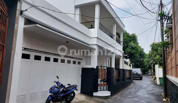 Rumah Baru 400 M Dari Pondok Indah Mall, Jakarta Selatan