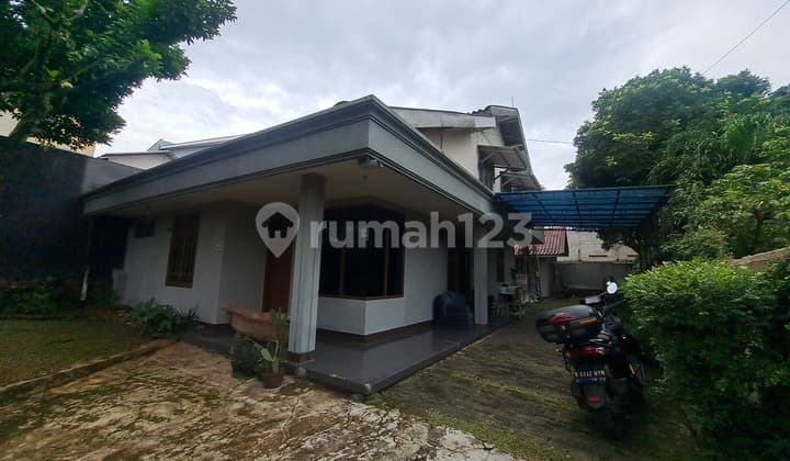 Rumah luas 882m hadap utara 10 menit dari pintu tol pamulang