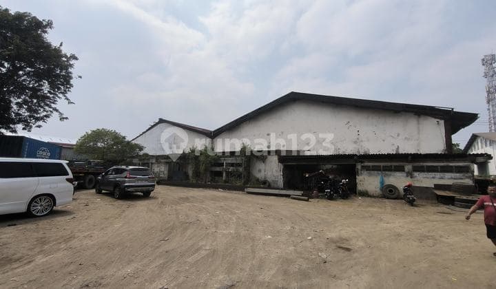 Gudang Raya Margomulyo Lokasi Strategis