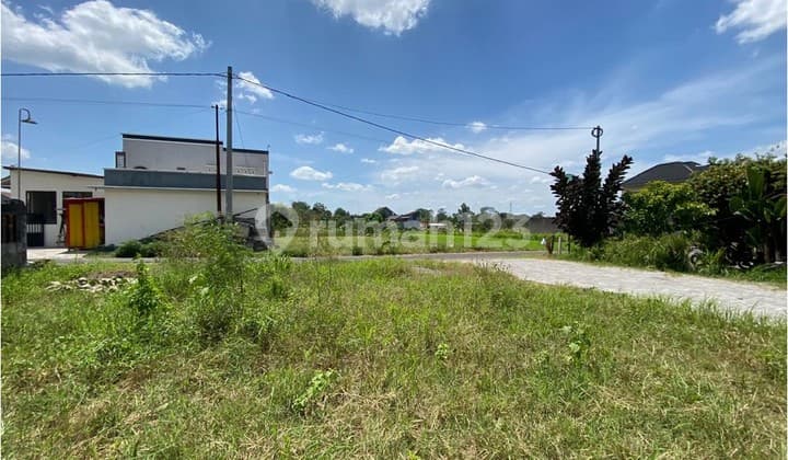 Jl Damai, Dekat Resto Ndalem Kalengan