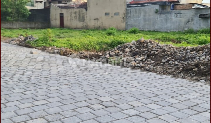 tanah tengah kota jogja dekat dengan monumen jogja kembali