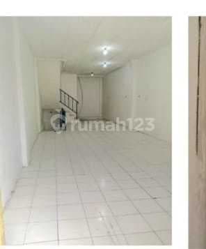 For Sale, Shop House in Duri Kosambi. Wide Road Row. Strategic Location