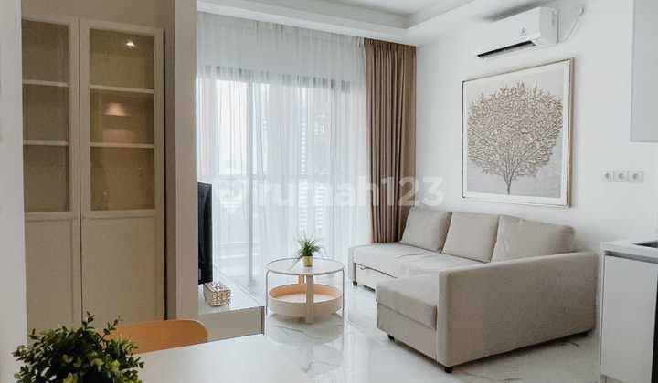 South Quarter Residence 1 + 1 Bed 60m2 Furnished Tb Simatupang