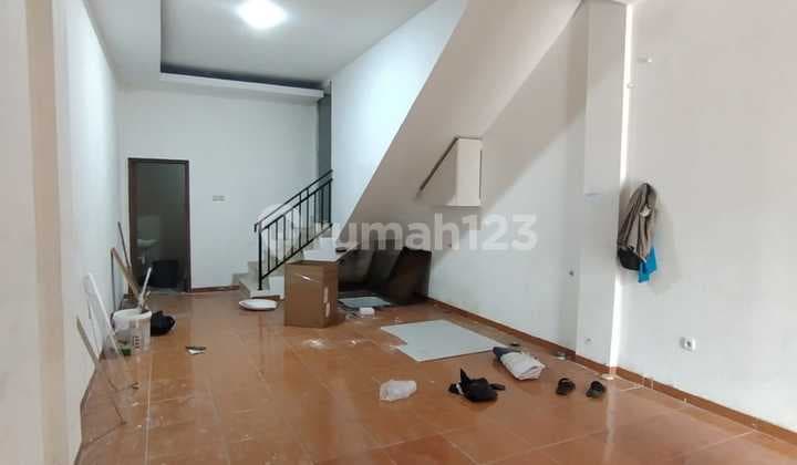 For Rent Shop House Taman Surya, West Jakarta