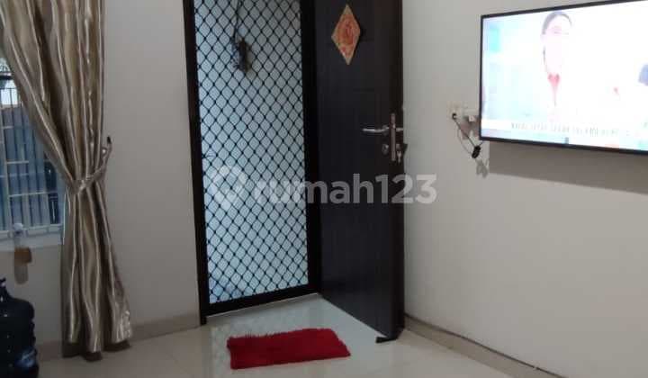 For Sale House in Tanjung Duren, West Jakarta