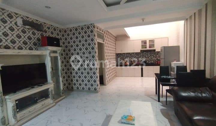 For Sale Semi Furnished House in Modernland, Tangerang