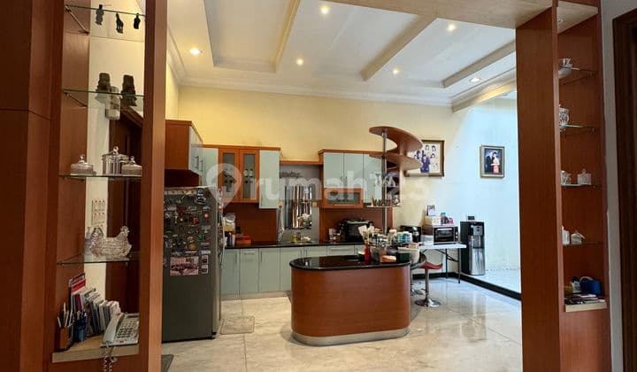 Rumah 2 Lantai Bukit Gading Mediterania