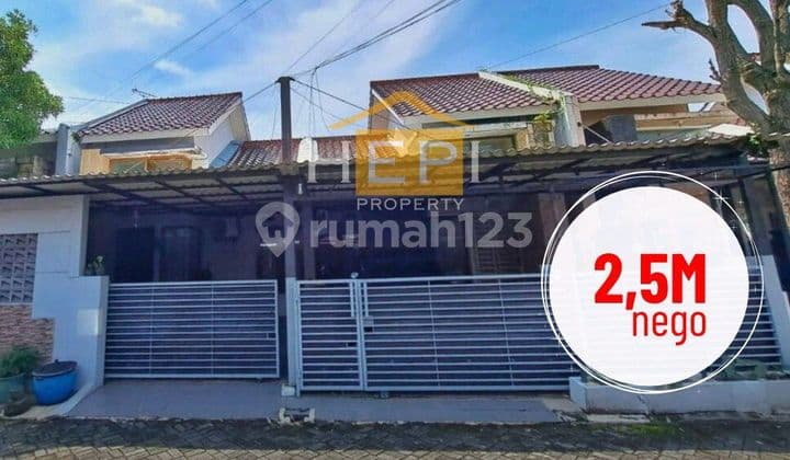 Dijual Rumah Gandeng Tengah Kota Semarang