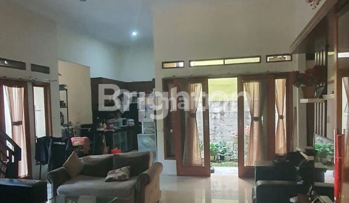 BUTUH JUAL CEPAT RUMAH DALAM CLUSTER VILLA NUSA INDAH 3 FULL RENOV BEBAS BANJIR