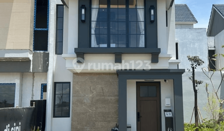 Dijual Rumah 2 lantai Desain Modern Minimalis di Cluster Hortis