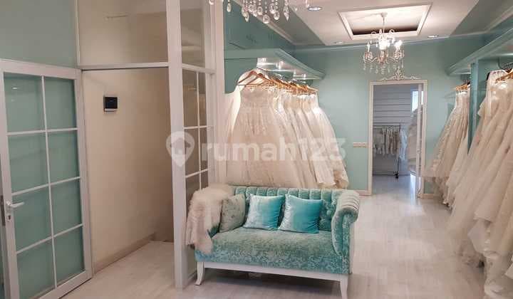 Dijual Ruko Paramount 3 Lantai.di Pinggir Jalan Di Gading Serpong