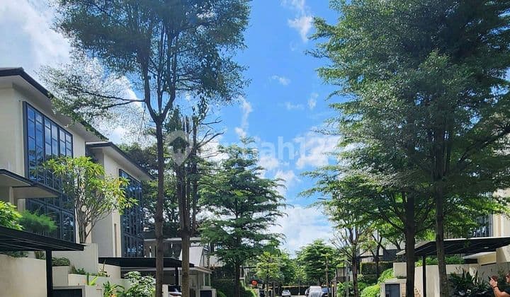 For Sale 3-Story Luxury Home In Nava Park, Bsd City