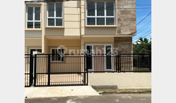 Dijual Rumah Hook 2 Lantai Siap Huni Di Sektor 7A Gading Serpong