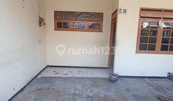 Sedati Permai, Near the Airport, Convenient Access