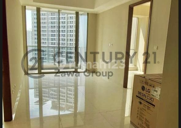 Dijual Murah Apartemen Taman Anggrek Residences Condominium 2Br+1 99 M² Semi Furnished 100 Baru, View Pool, Middle Zone, 2.950 M, Taman Anggrek, Jakarta Barat