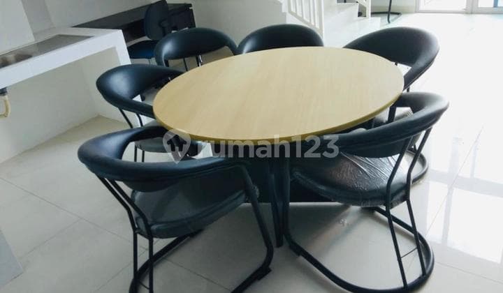 Dijual Soho Residences - Tipe Maple (102.6 M²) Furnished, Best View, 2.9 M, Central Park, Jakarta Barat