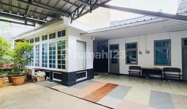 Dijual Rumah Komersial Pasar Baru Hitung Tanah Ada Usaha Kost - T/B 1.262 M² / 600 M², SHM, 25 Juta/M², Sawah Besar, Jakarta Pusat